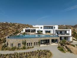 Live the Greek Dream: luxury villas greece le collectionist